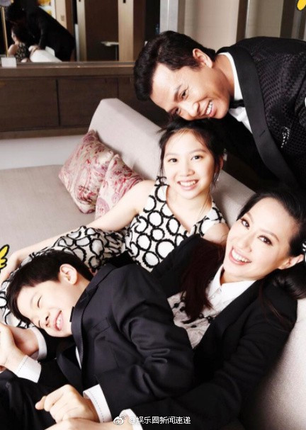 Ái nữ nhà Chân Tử Đan: 14 tuổi được nhiều công ty giải trí săn đón